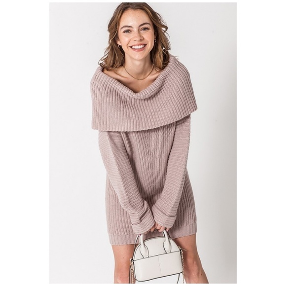 Chunky Fold-over Off Shoulder Knit Sweater Tunic - Picture 2 of 8